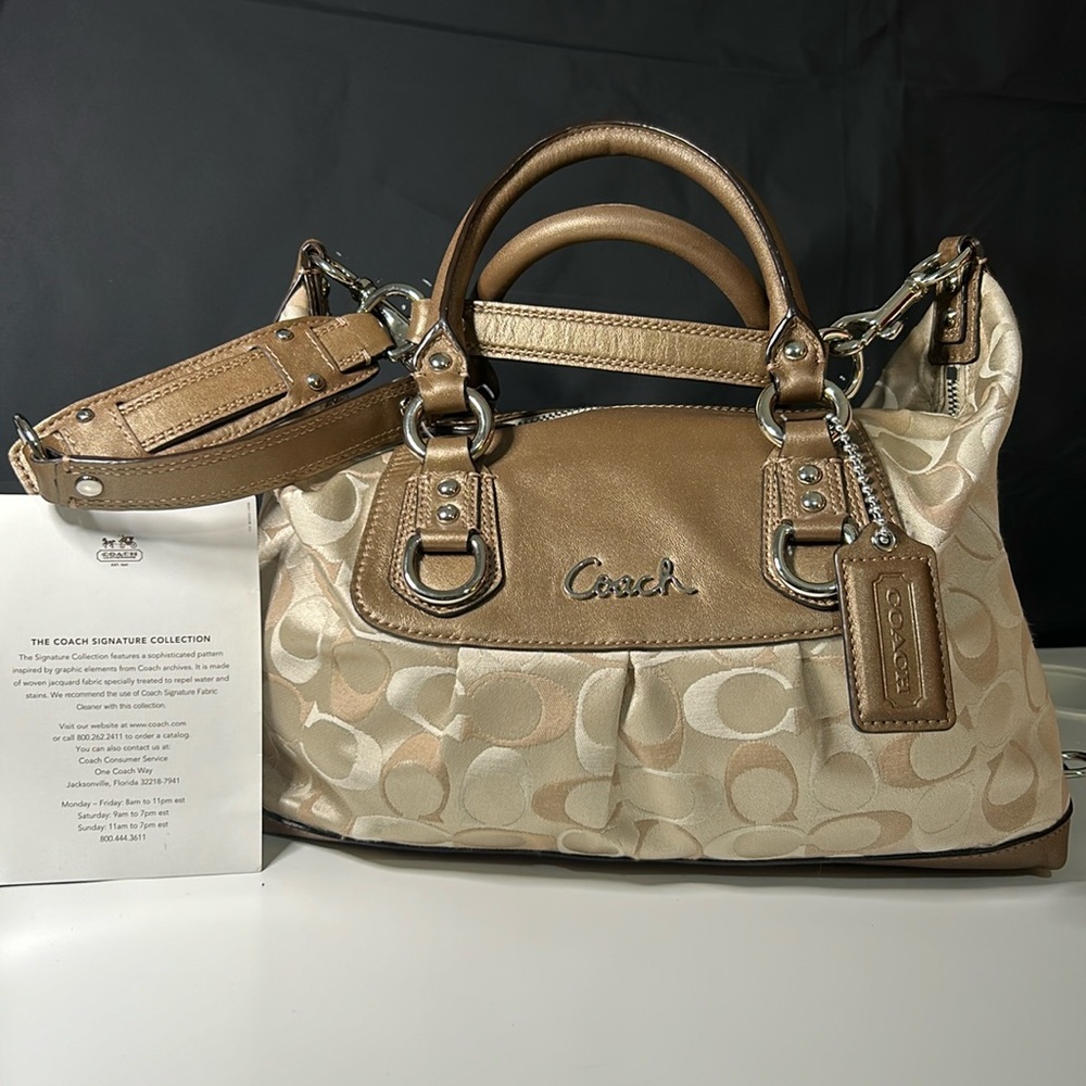Coach Signature Collection Vintage Handbag Chocolate Brown Handcrafted Leather